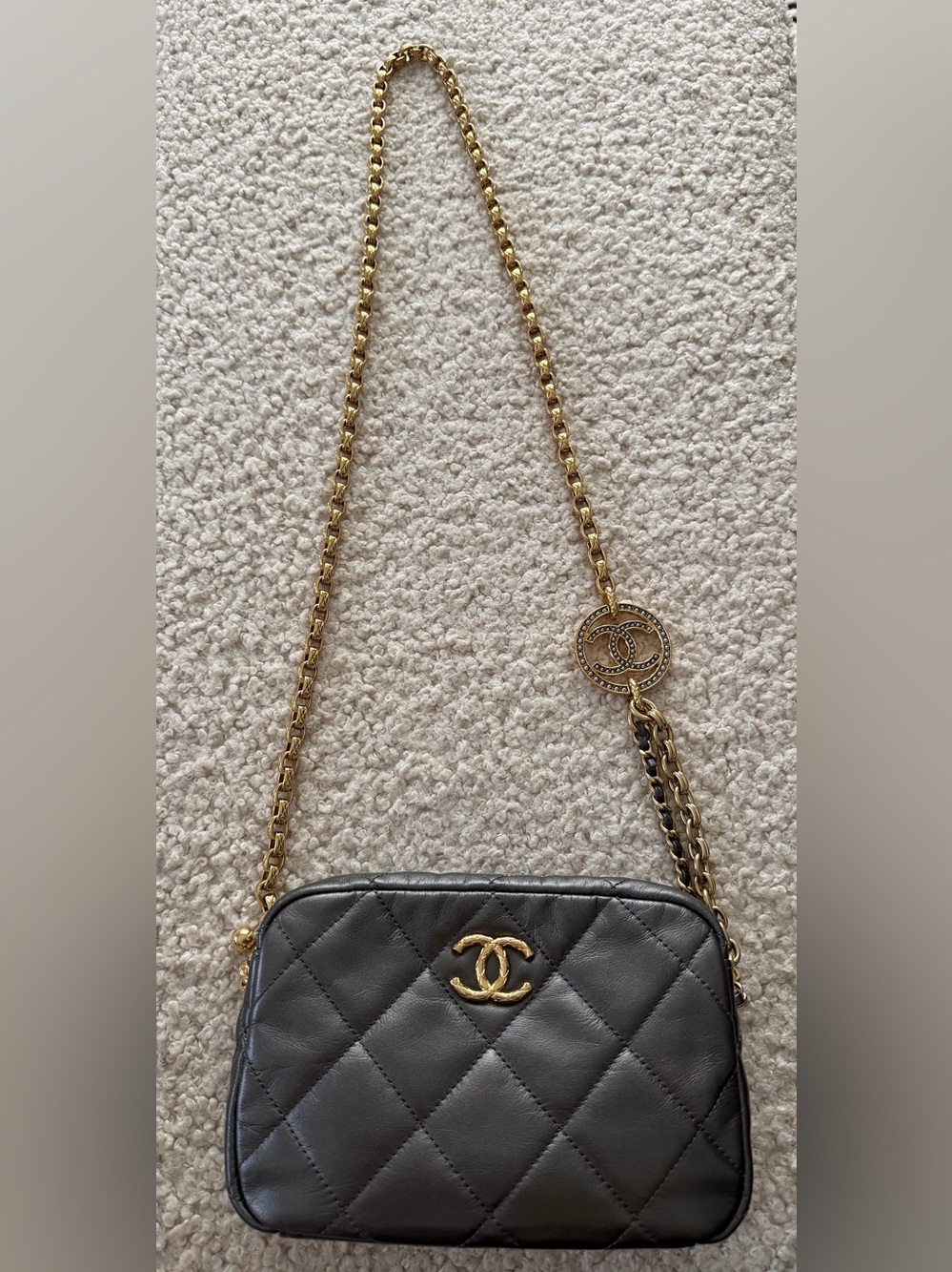 Chanel Metallic Calfskin Pearl Quilted CC Mini Camera Case Ruthenium